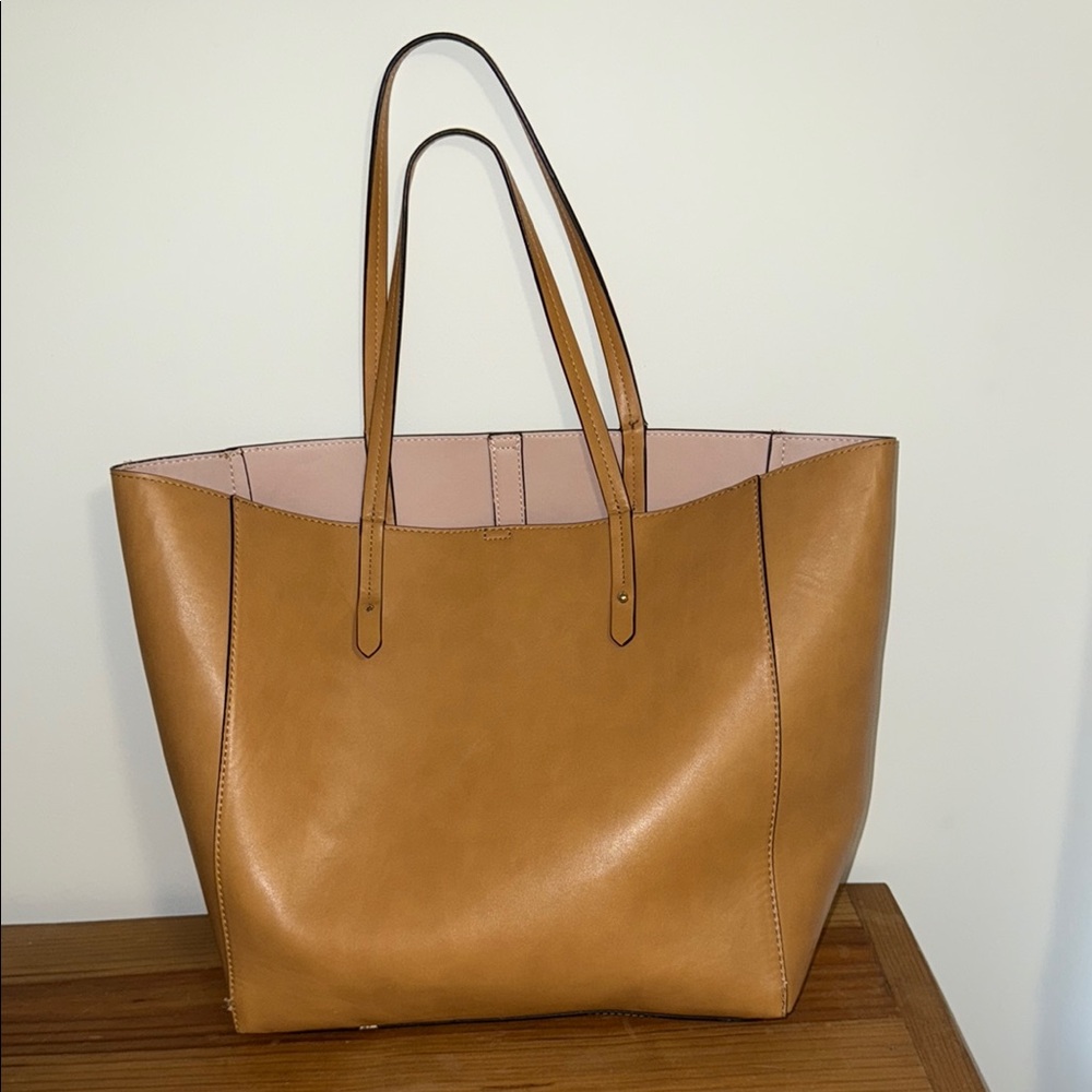 GAP Tan Leather Tote Bag